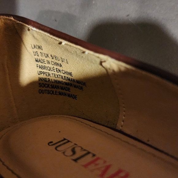 Just Fab Red Suede Flats - Picture 3 of 7